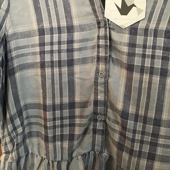 Plaid Ruffle Top - Picture 5 of 8